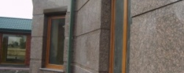 Облицовка фасадов: камнем натуральным и искусственным, виниловыми панелями