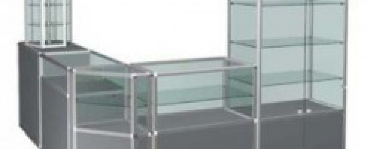 Конструкция и преимущества торговых витрин из алюминиевых профилей