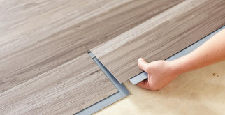 Почему виниловая плитка VinilPol так популярна в России