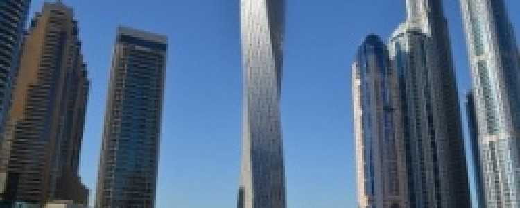 Витая башня в Дубае предлагает свои апартаменты за $13,7 млн.